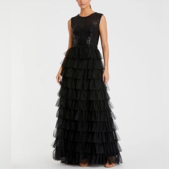 MAC DUGGAL Black Sleeveless Ruffled TulleTiered Sequin High Neck Gown - Reemoly